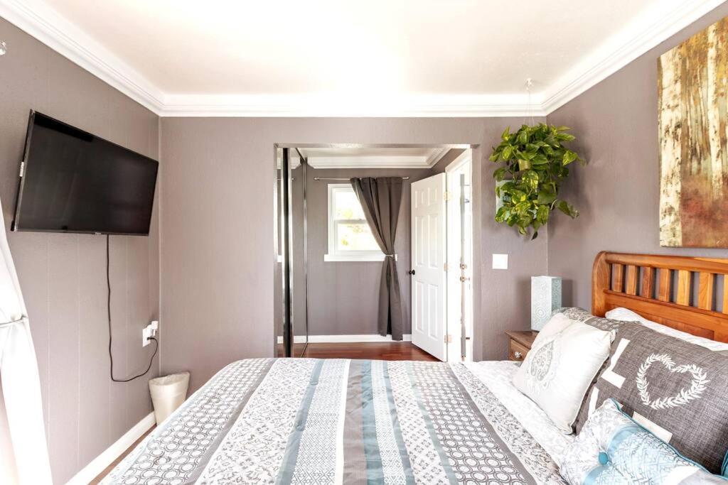 Nagy's Artsy For 8 With Jacuzzi & Fireplace Casa de férias San Diego