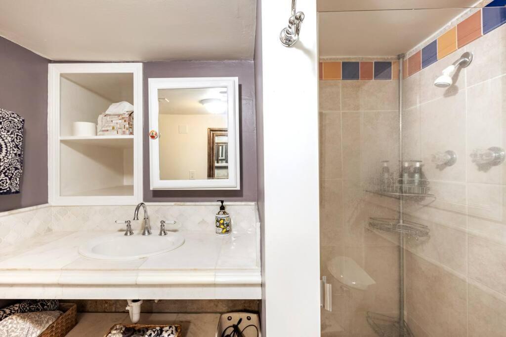 Nagy's Artsy For 8 With Jacuzzi & Fireplace Casa de férias *